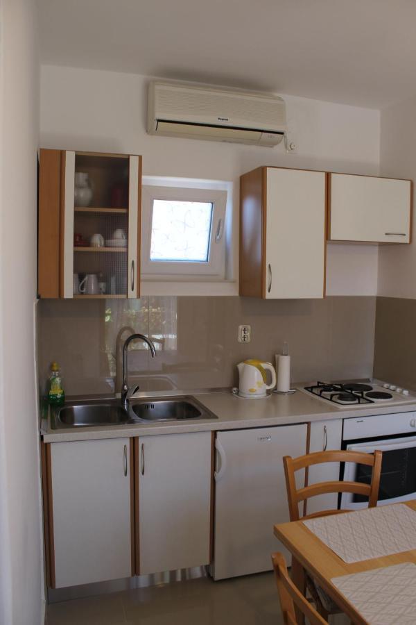 Apartments Kekel Biograd Na Moru Buitenkant foto